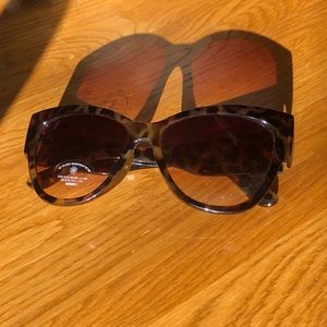 NWT Aldo sunglasses